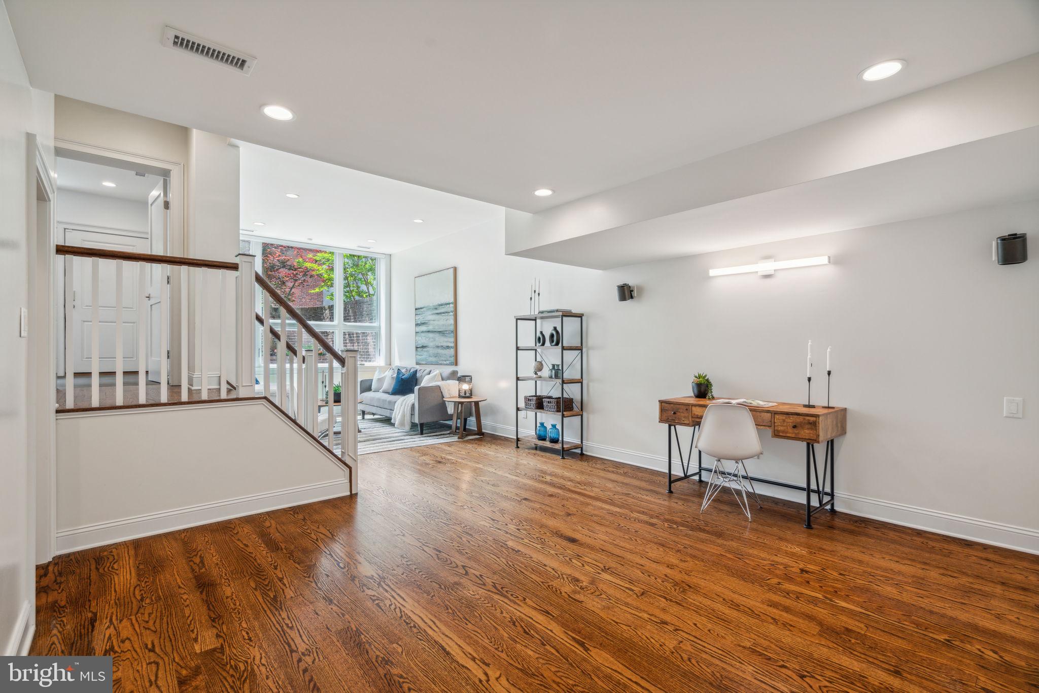 230 LOCUST STREET