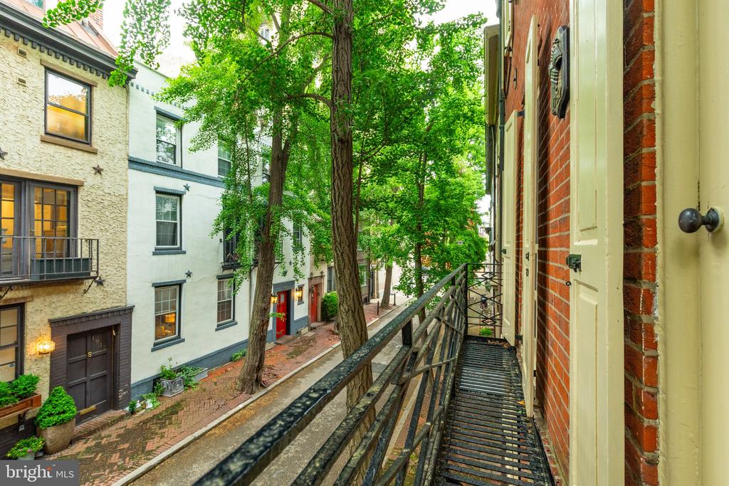 1914 PANAMA STREET 16