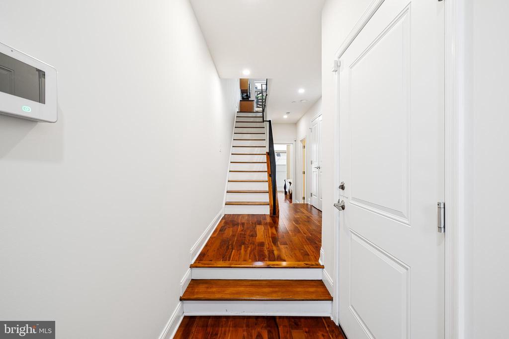 2328 ALTER STREET