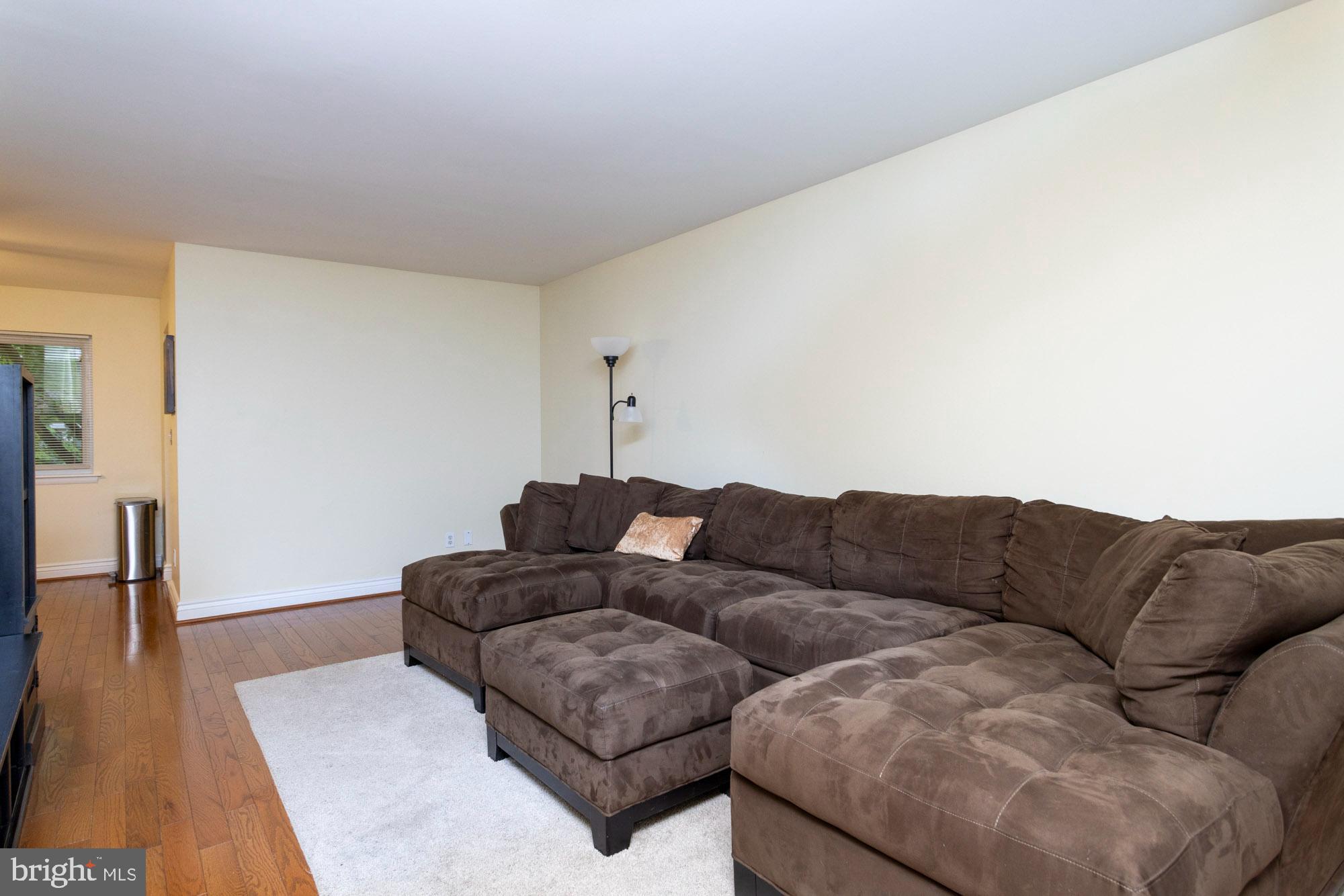 1107 SOUTH STREET D