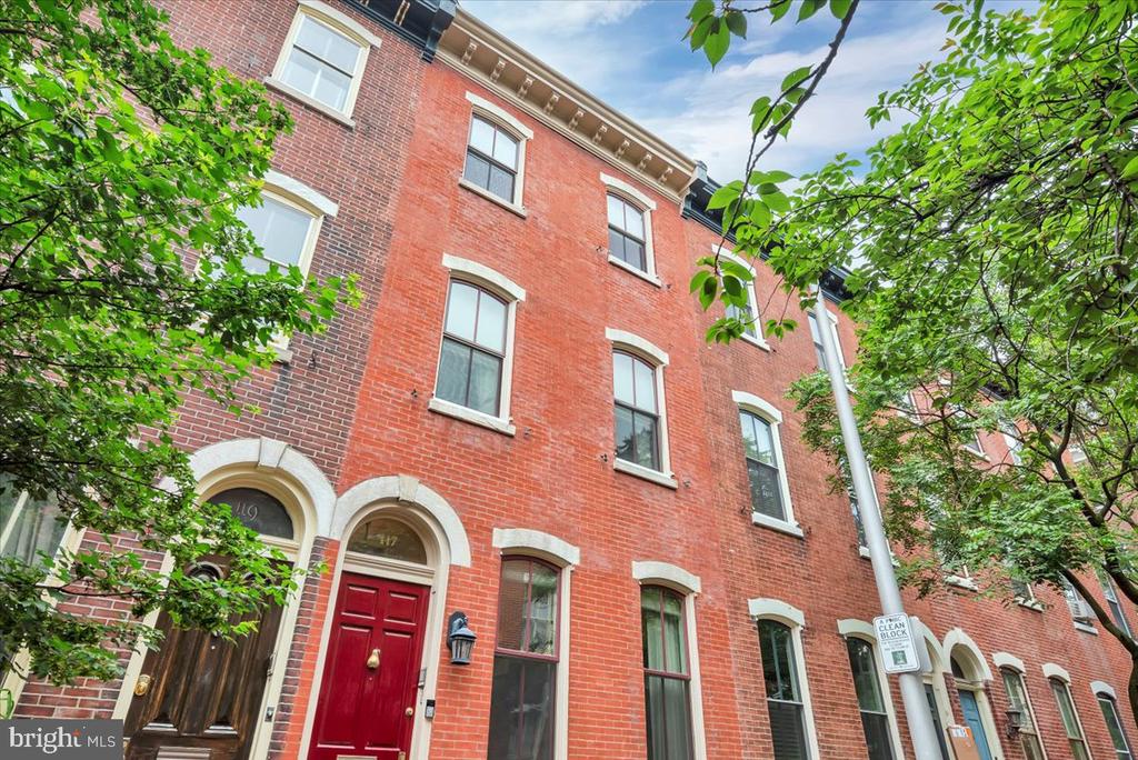 117 N LAMBERT STREET
