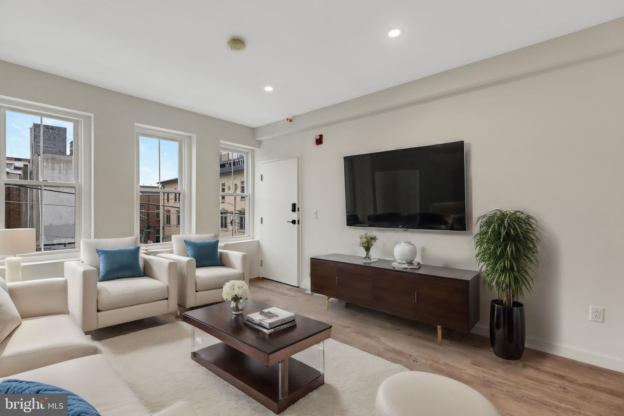 612 S 6TH STREET 1A