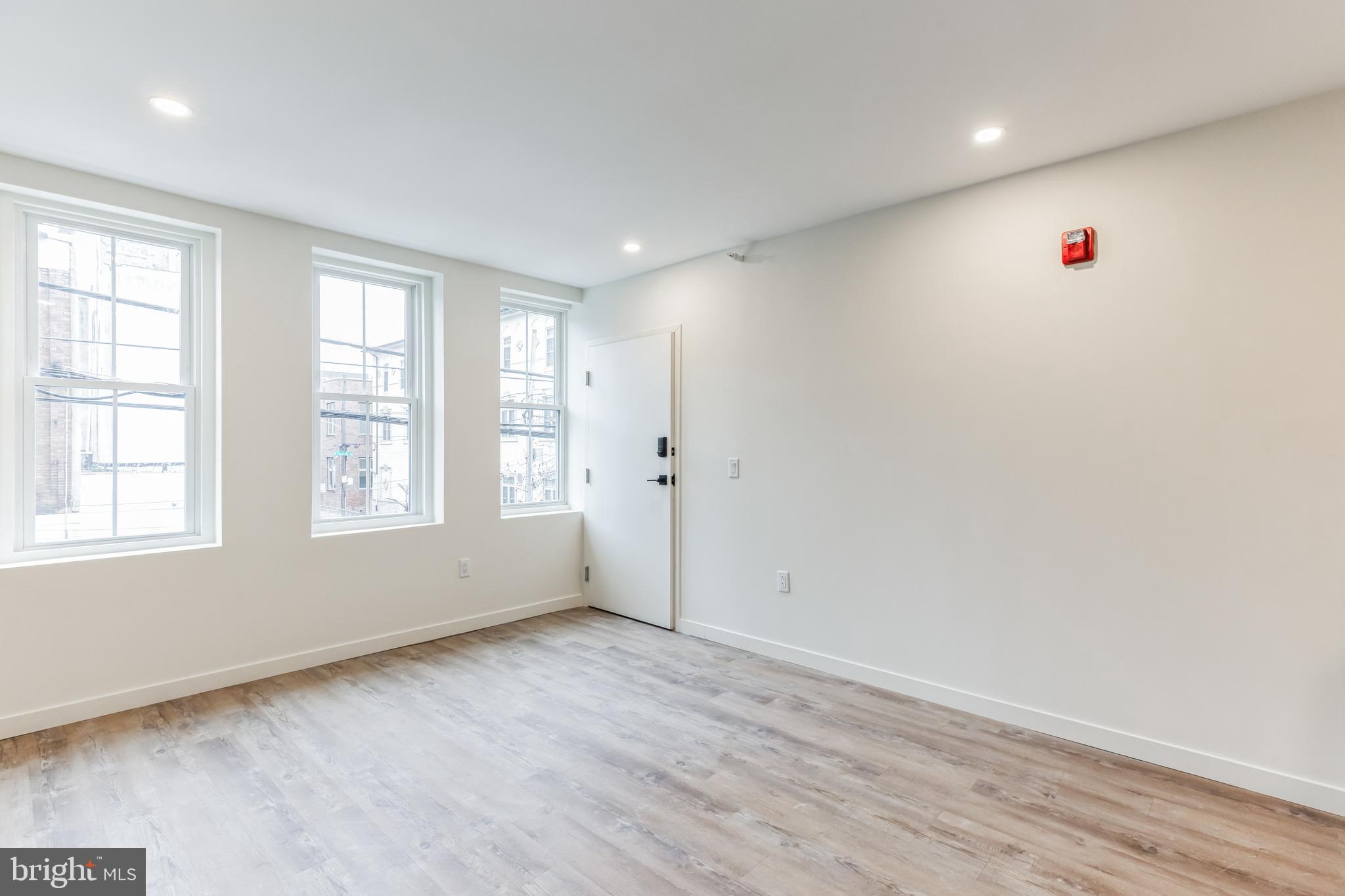 612 S 6TH STREET 1A