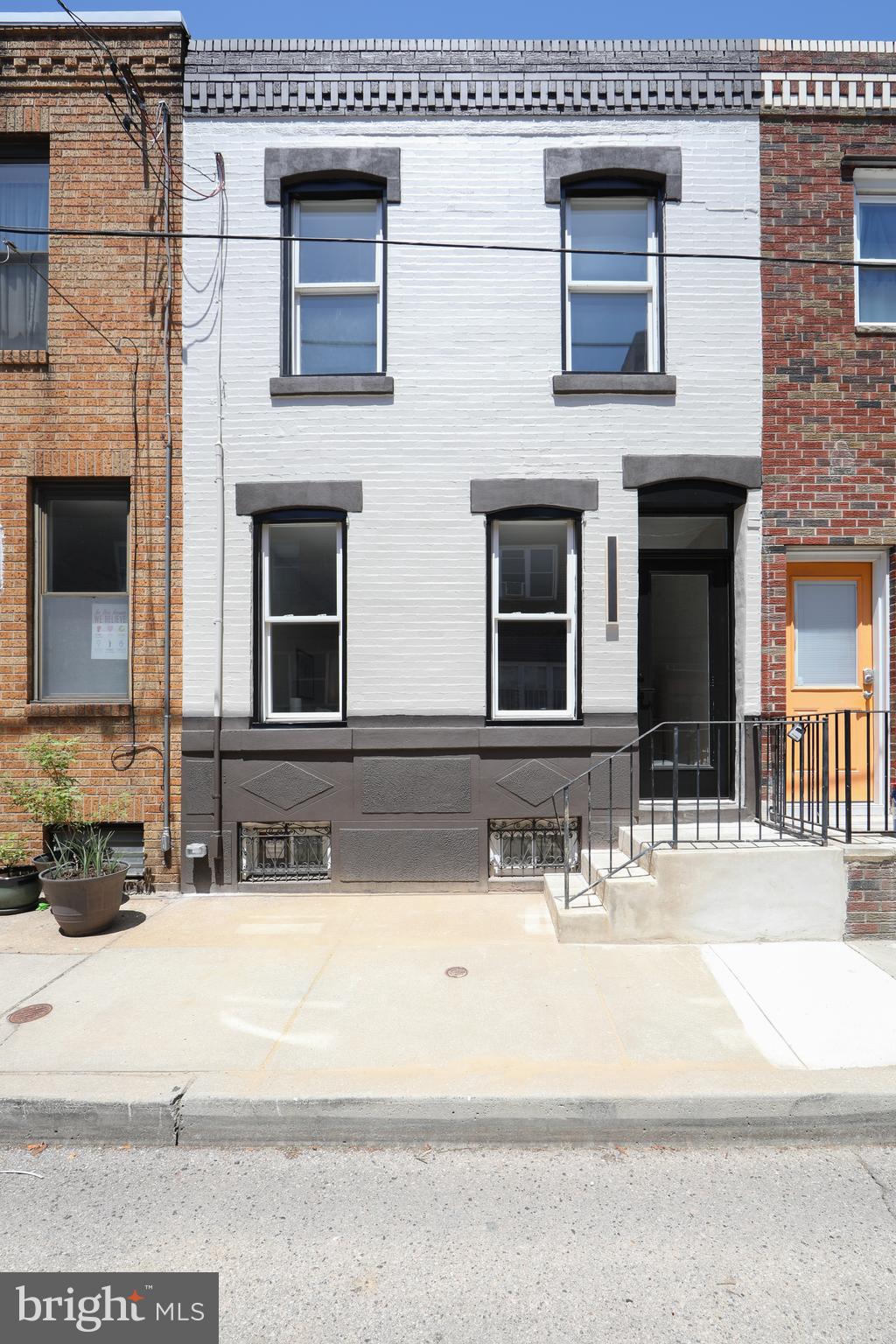 1203 WILDER STREET