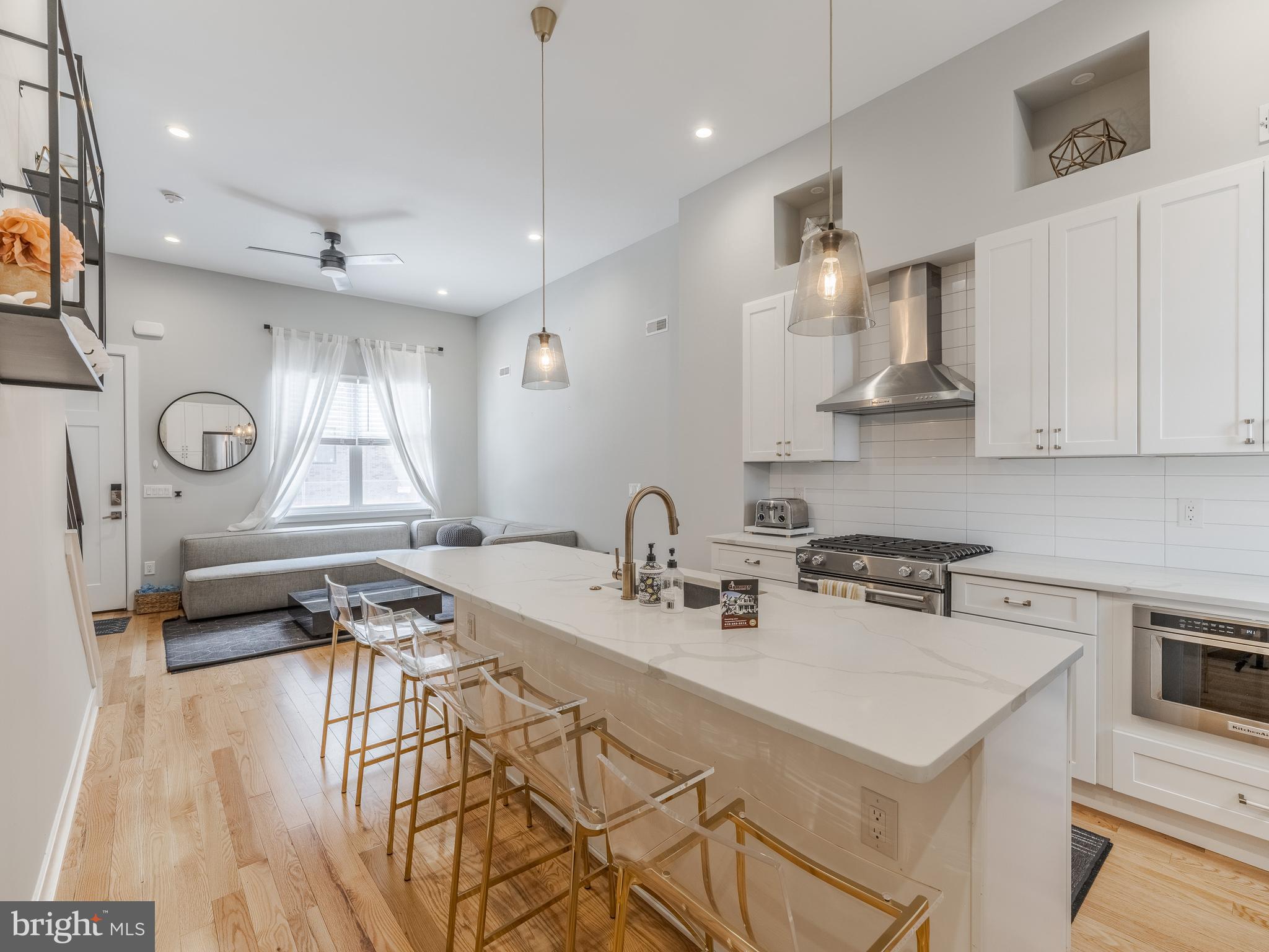 129 W ALLEN STREET
