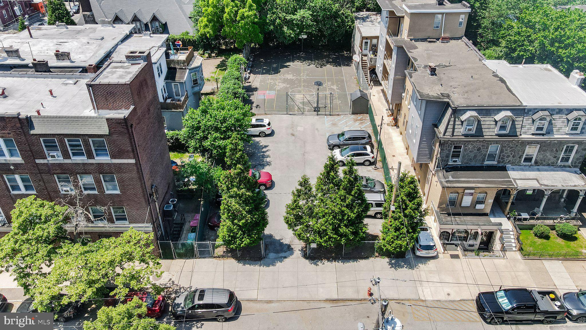 425 S 42ND STREET