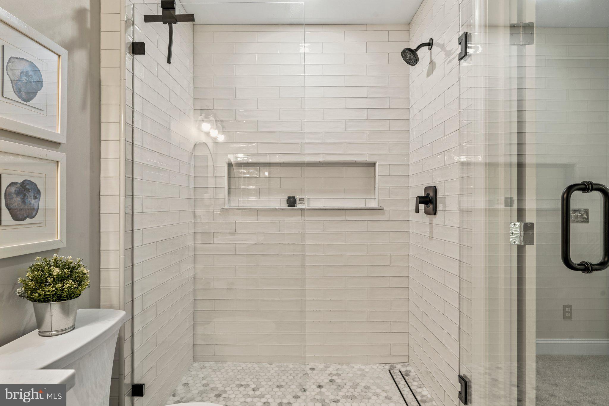 100 PARKER AVENUE 10