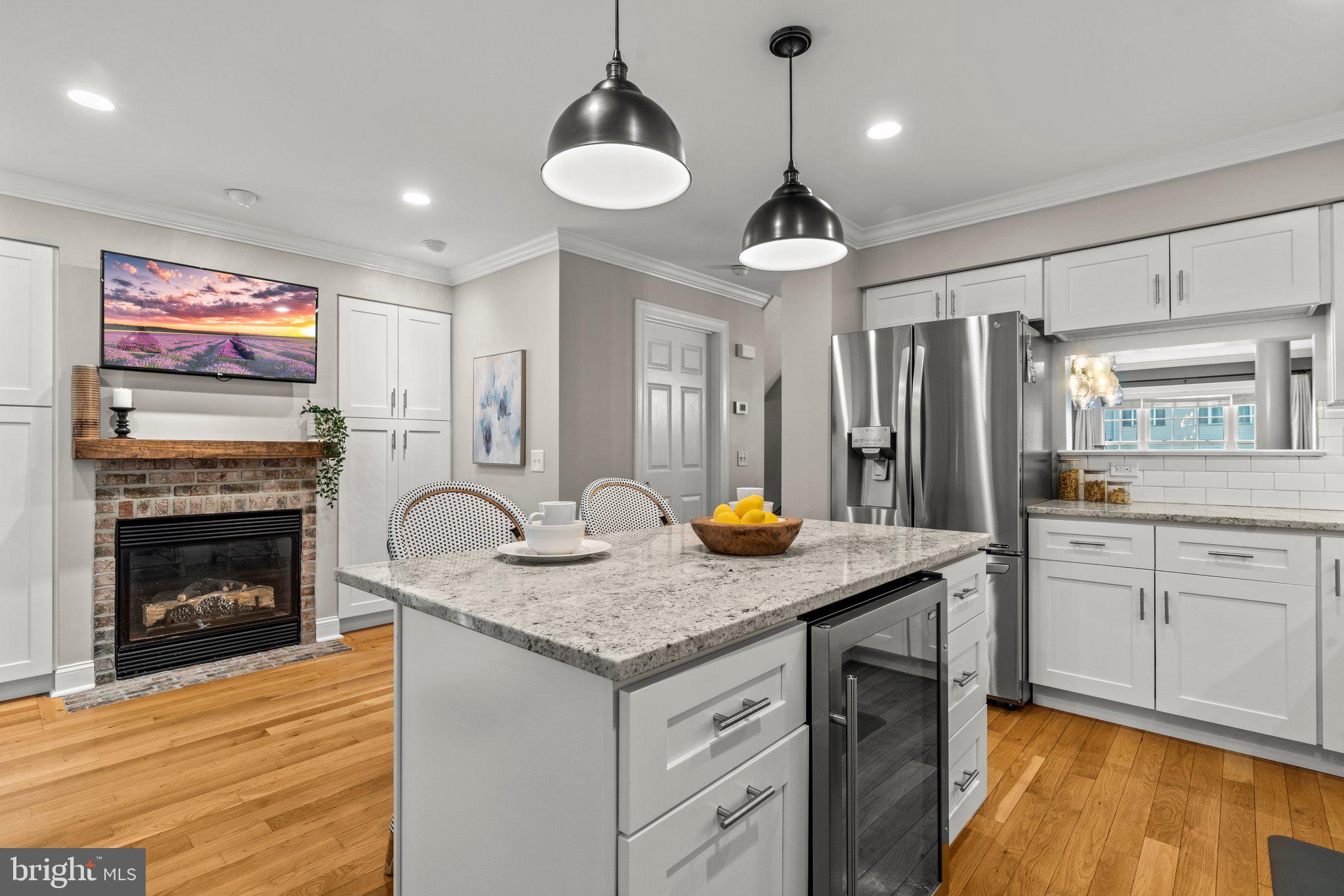 100 PARKER AVENUE 10