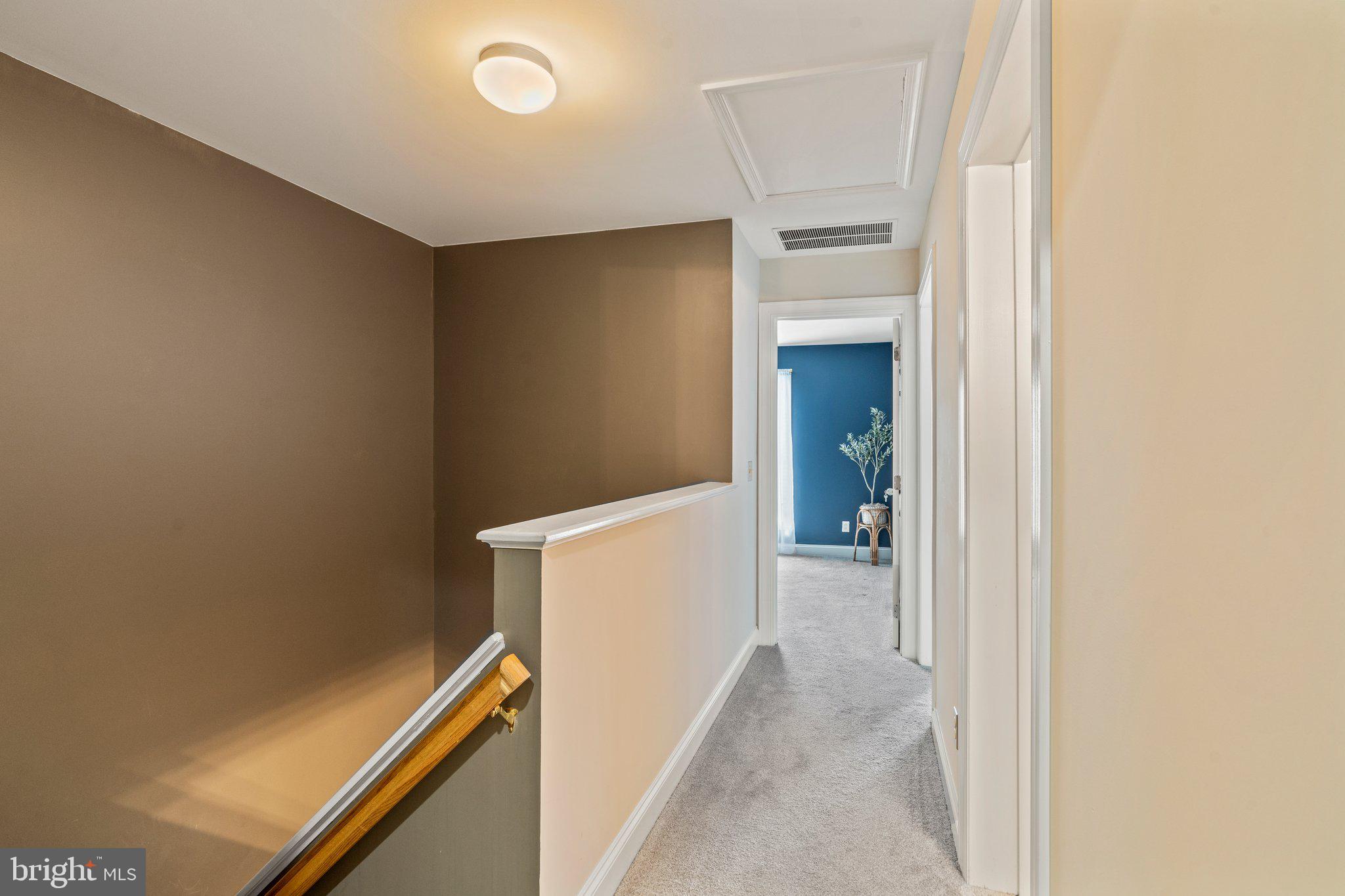 100 PARKER AVENUE 10