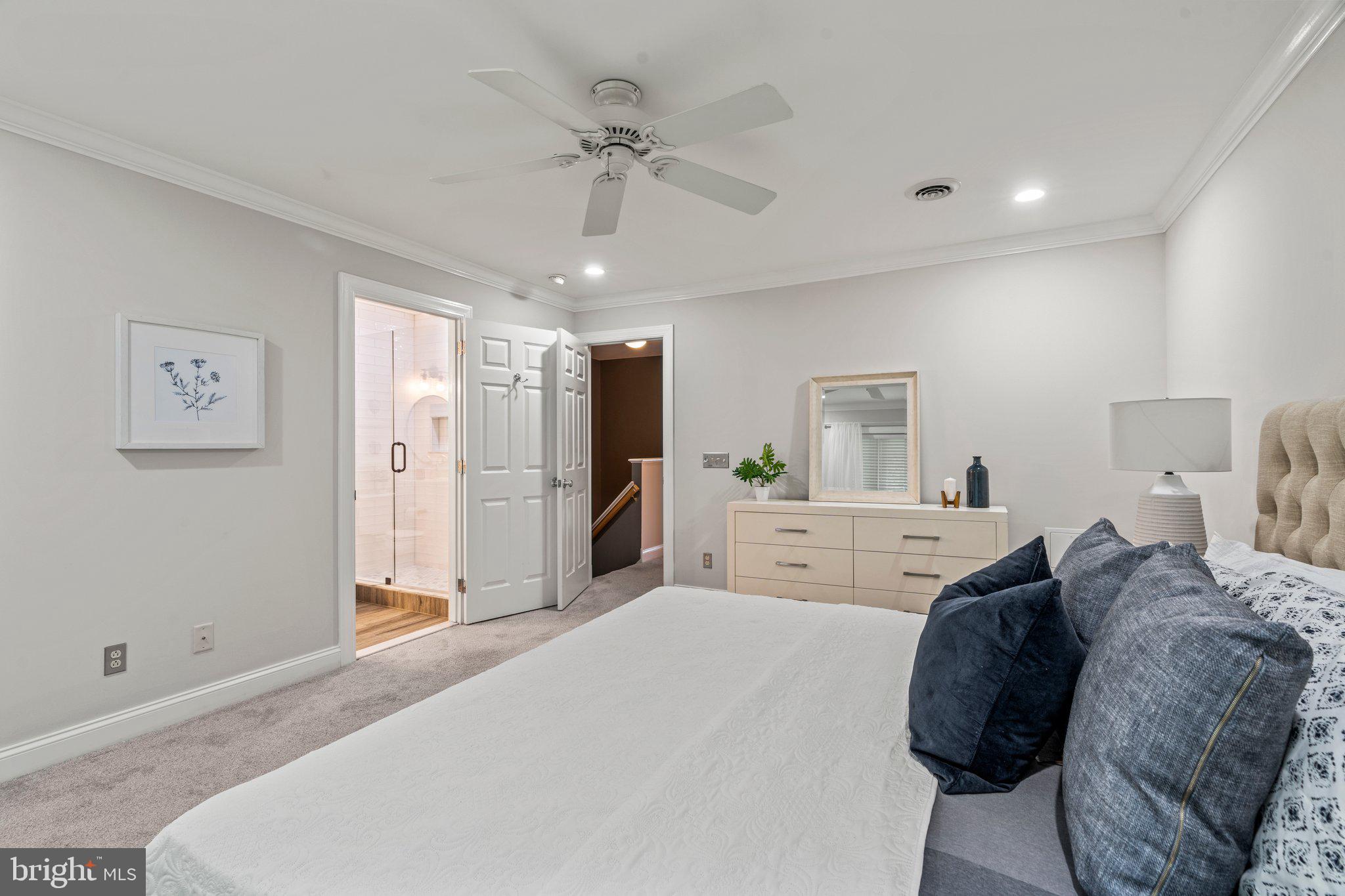 100 PARKER AVENUE 10