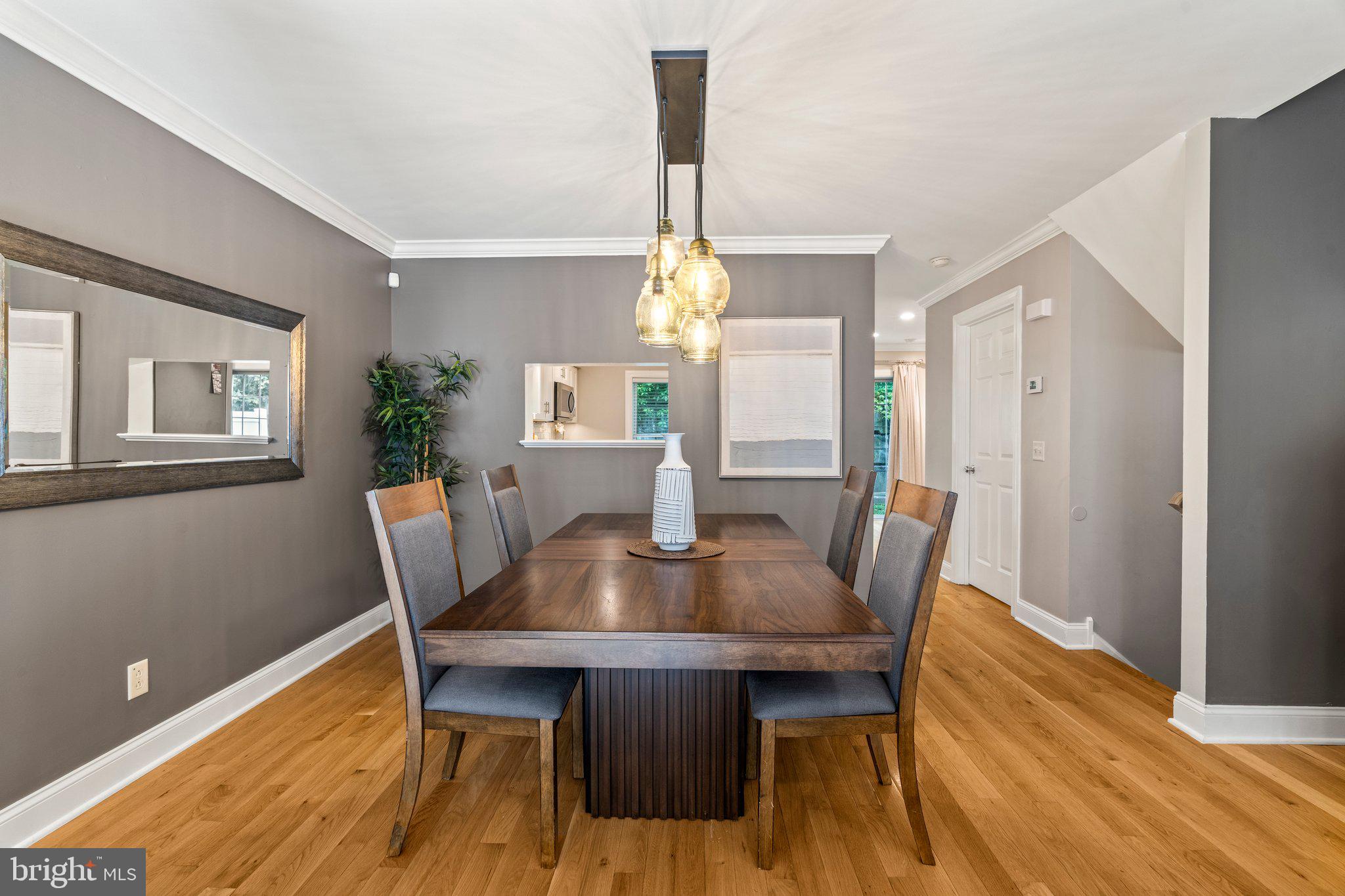 100 PARKER AVENUE 10