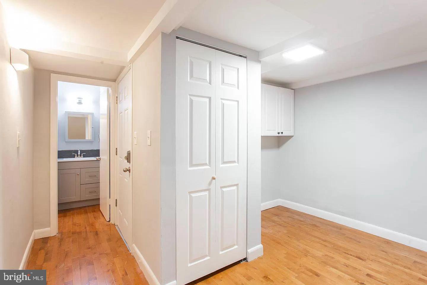 2015 WALNUT STREET 202
