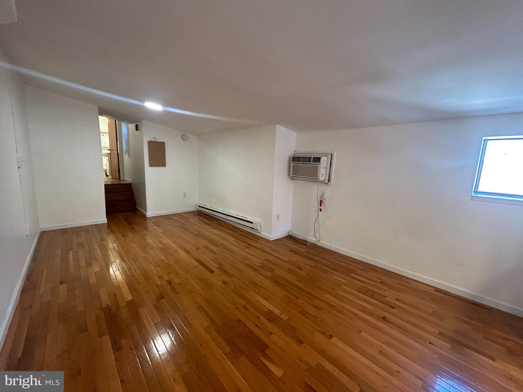 2015 WALNUT STREET 307
