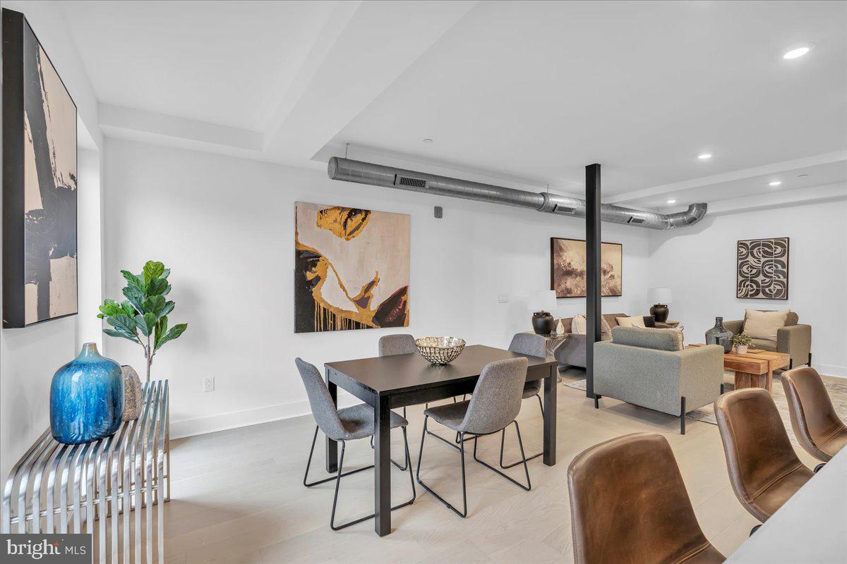 1139 N 3RD STREET 41 PH10