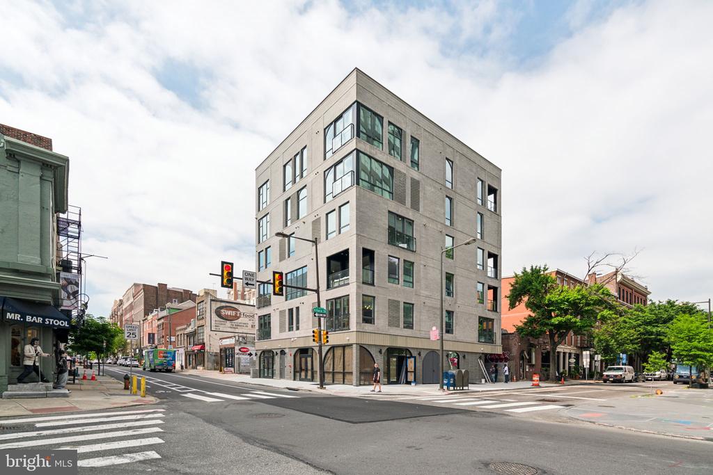 160 N 2ND STREET 64 201