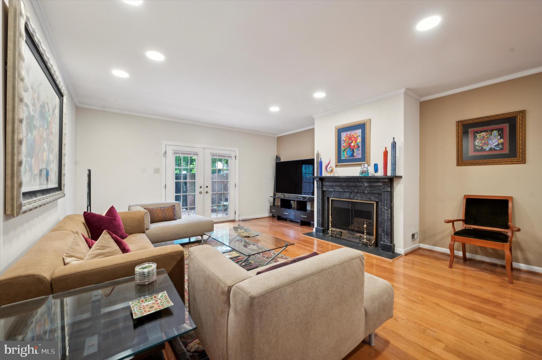 269 S 3RD STREET