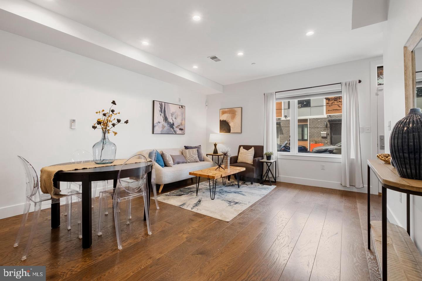 2019 BLAIR STREET 3A