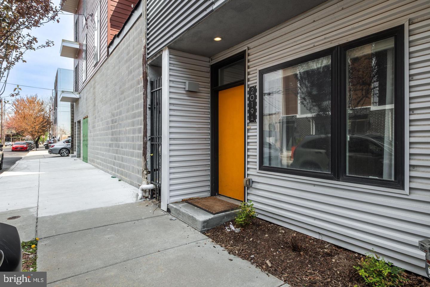 2019 BLAIR STREET 3A