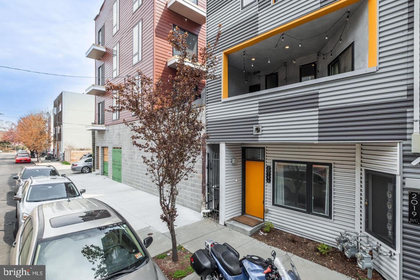 2019 BLAIR STREET 3A