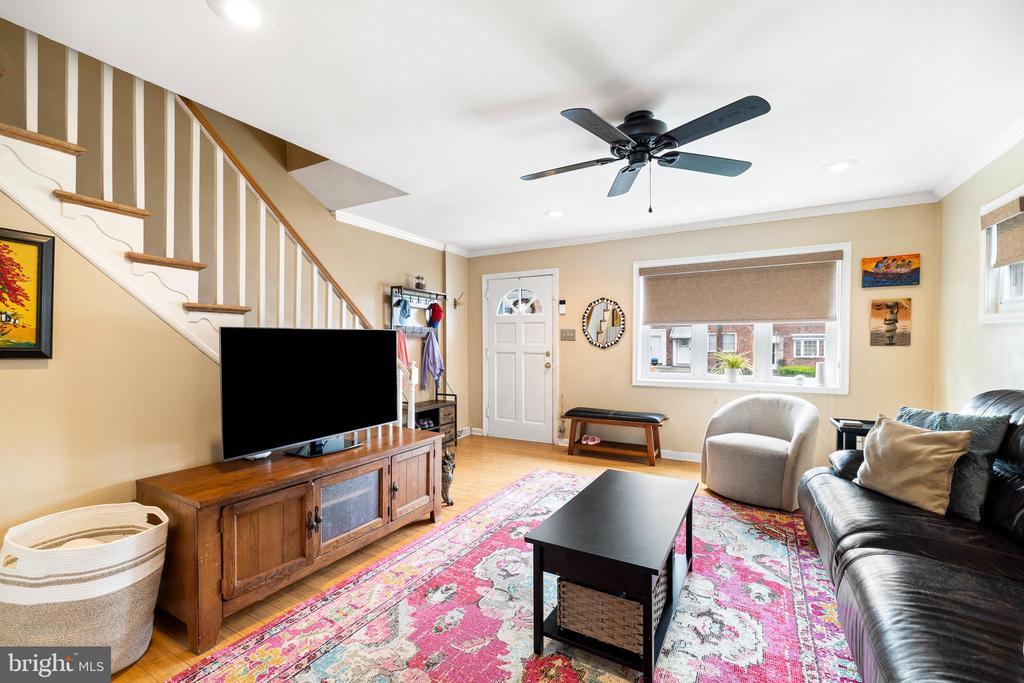 3619 GYPSY LANE