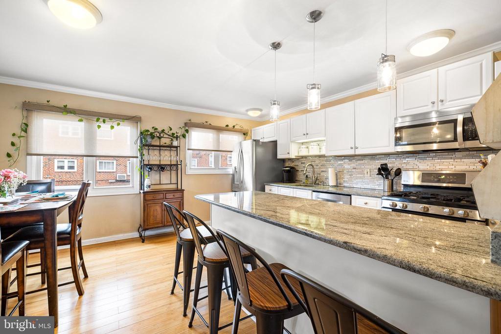 3619 GYPSY LANE
