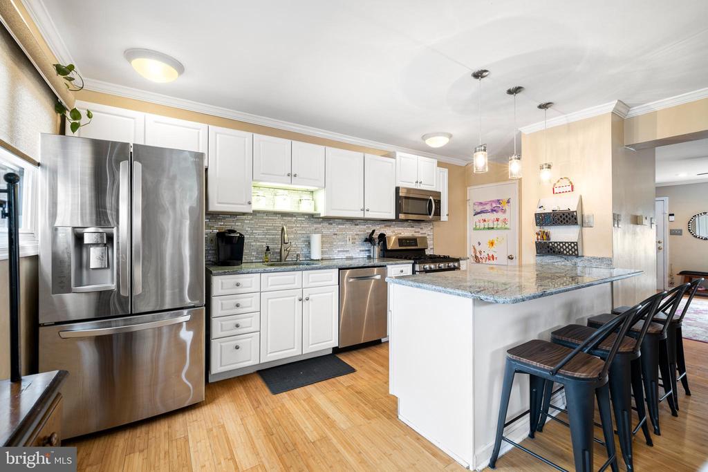 3619 GYPSY LANE