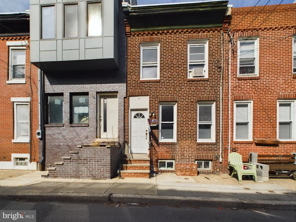 2043 GERRITT STREET