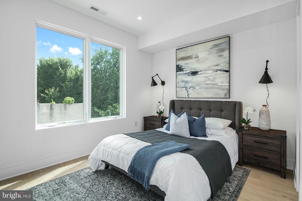 48 N 3RD STREET 4