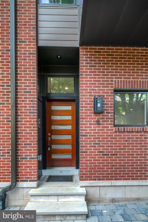 48 N 3RD STREET 4