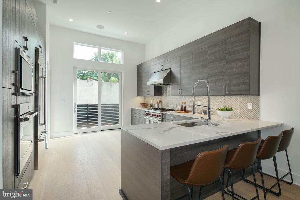 48 N 3RD STREET 4