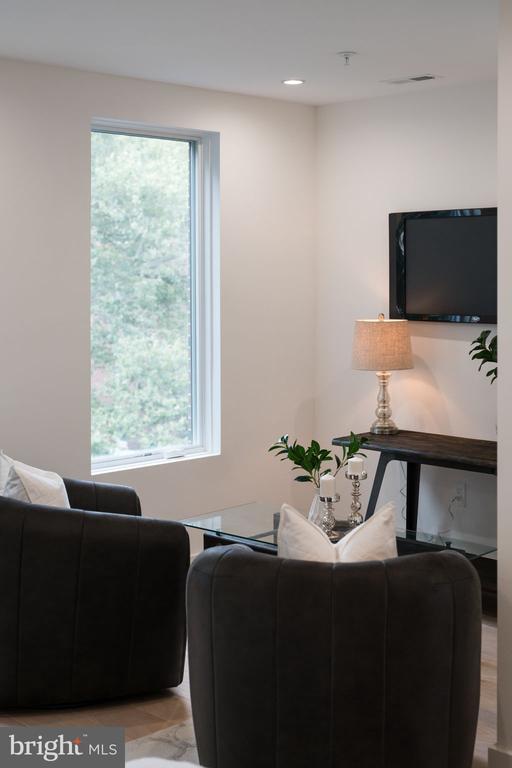 48 N 3RD STREET 4