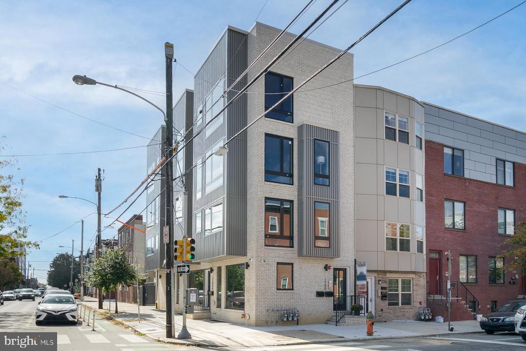 2200 CHRISTIAN STREET A1