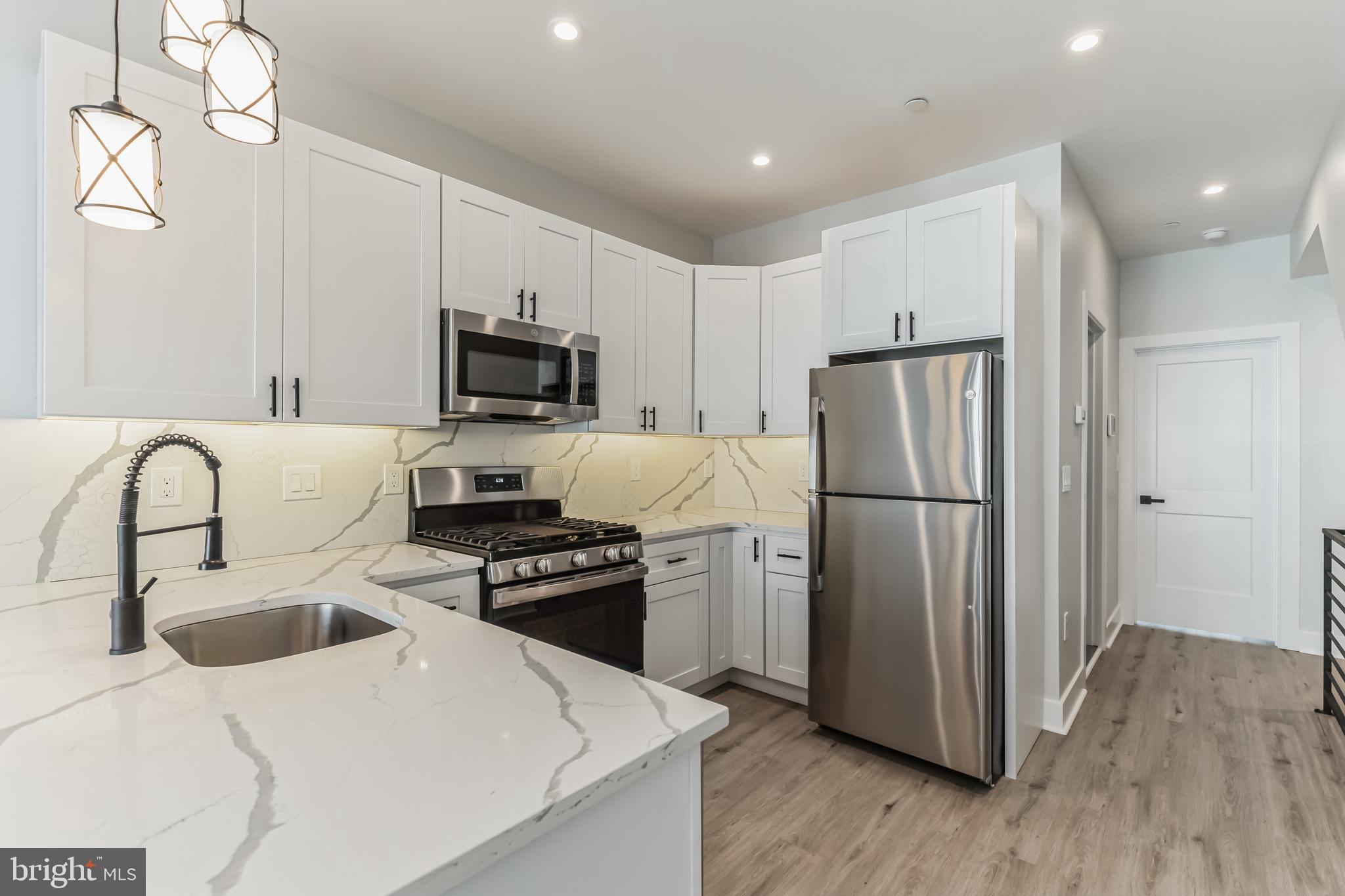 1303 N 25TH 2