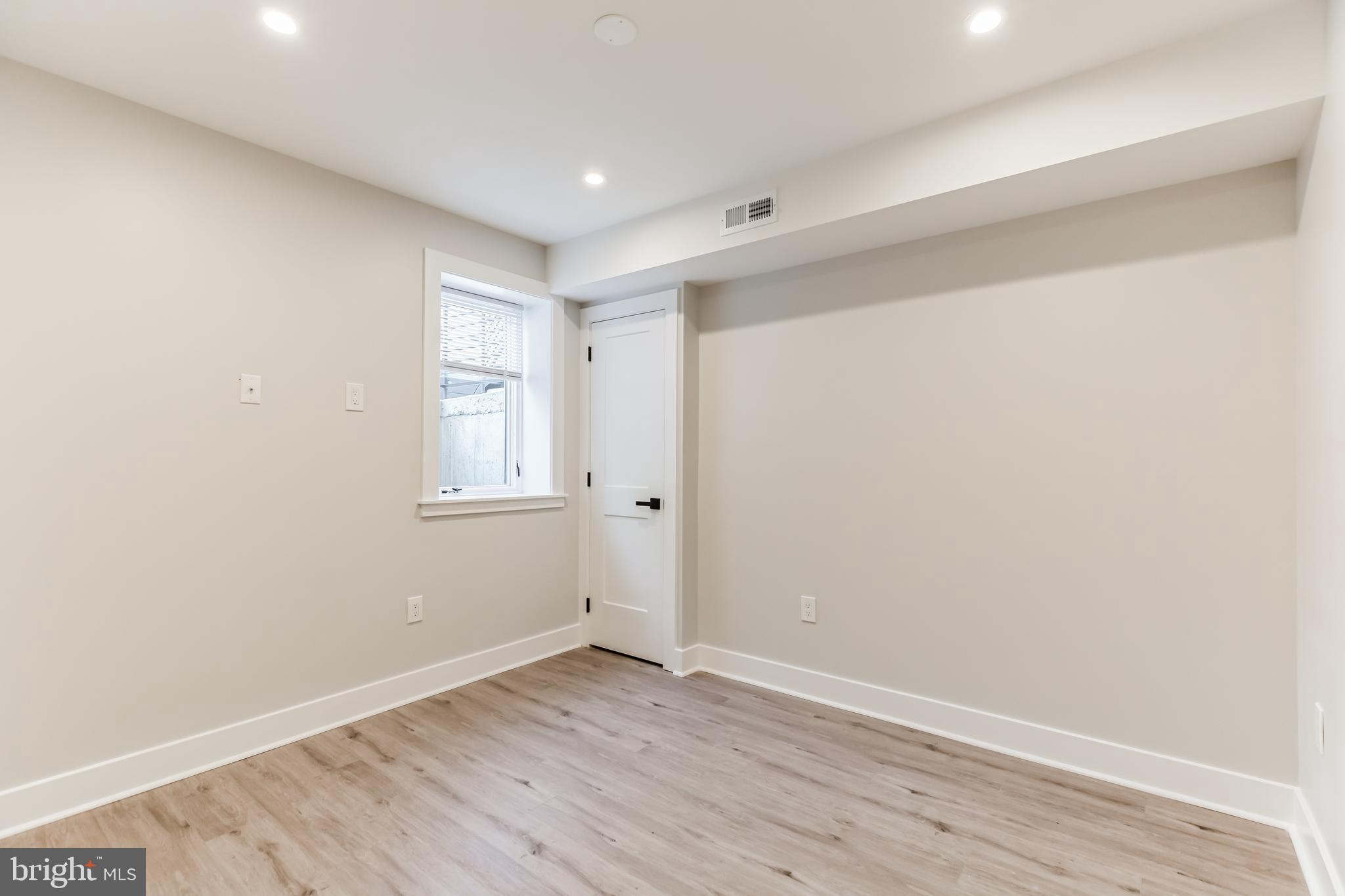 1303 N 25TH 2