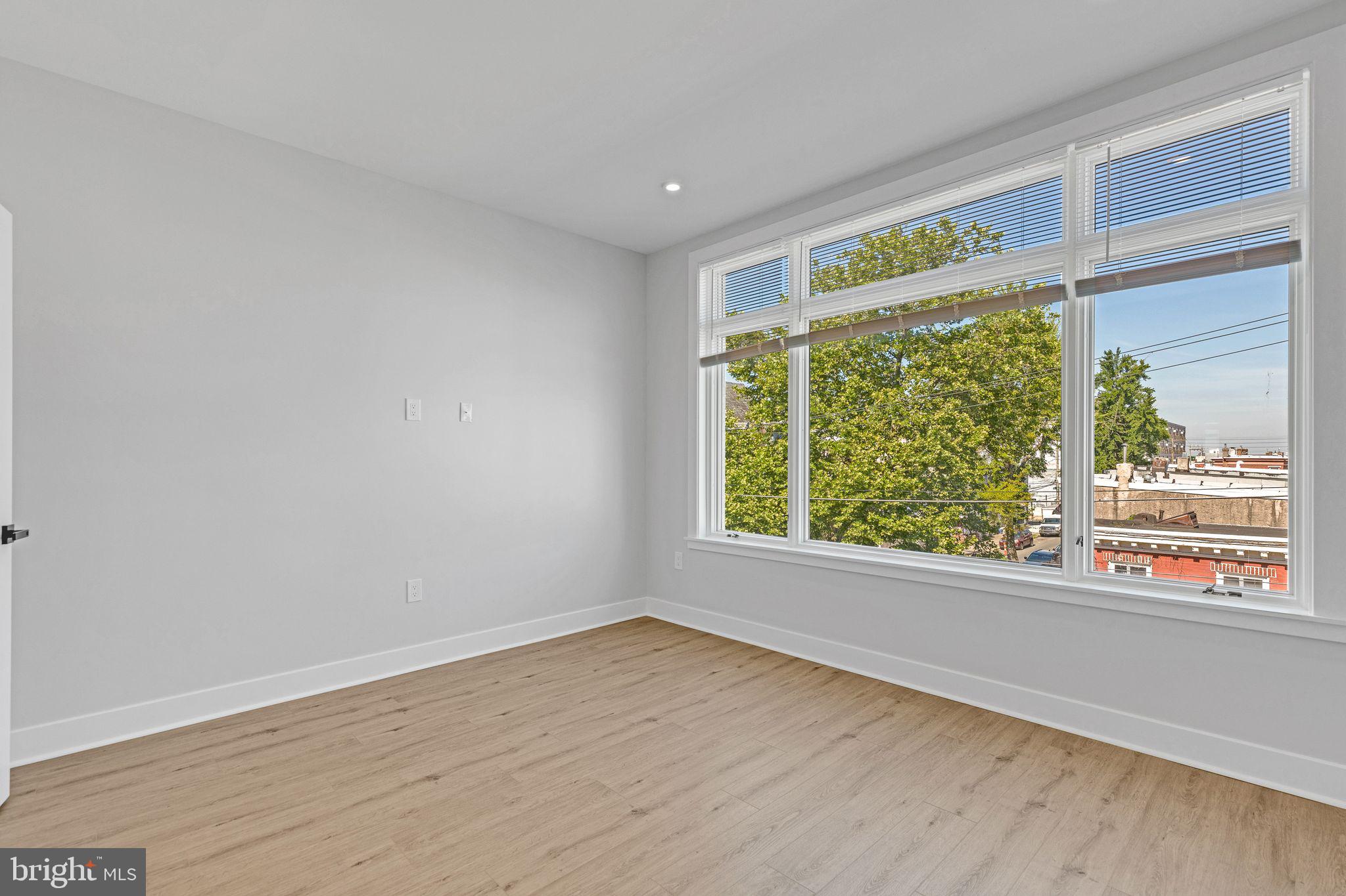 1303 N 25TH 2
