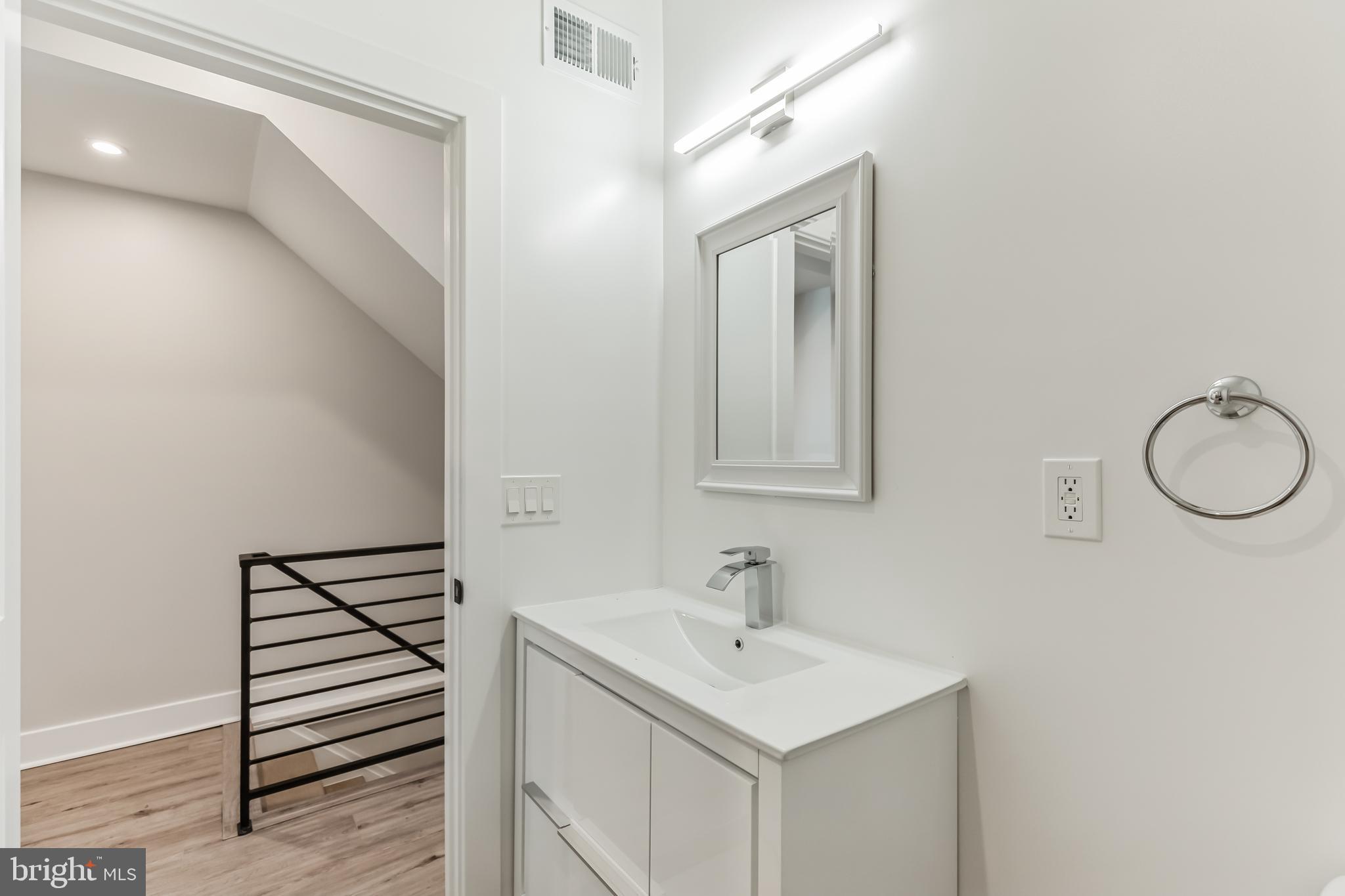 1303 N 25TH 2