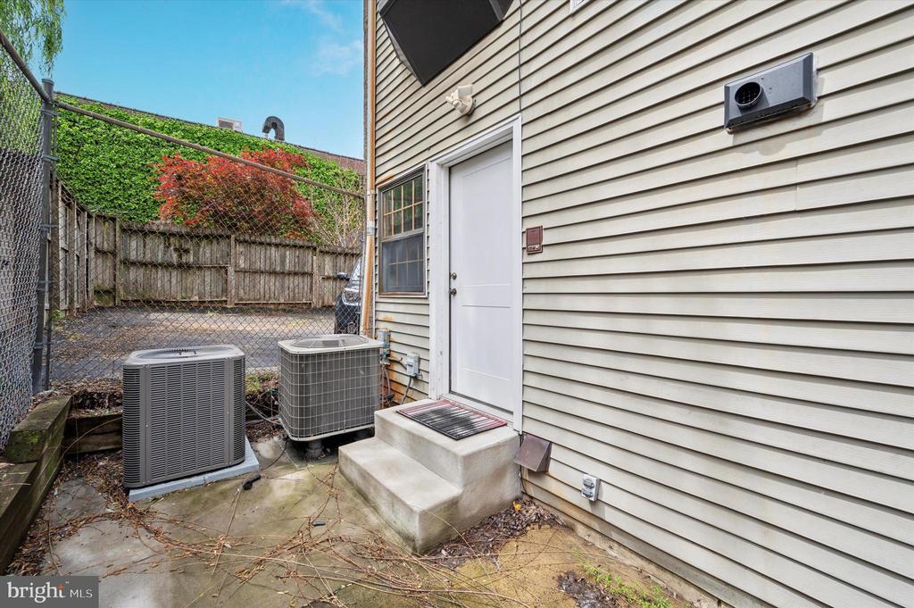 410 SAINT JOHN NEUMANN WAY