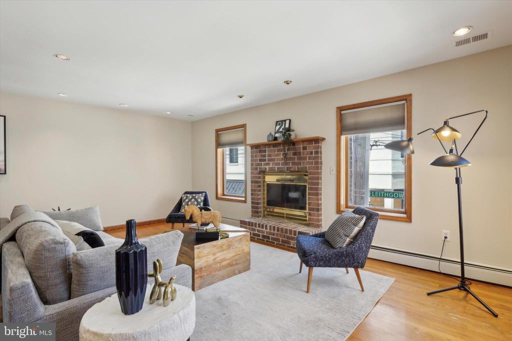 410 SAINT JOHN NEUMANN WAY