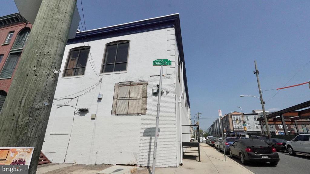 2707 CAMBRIDGE STREET