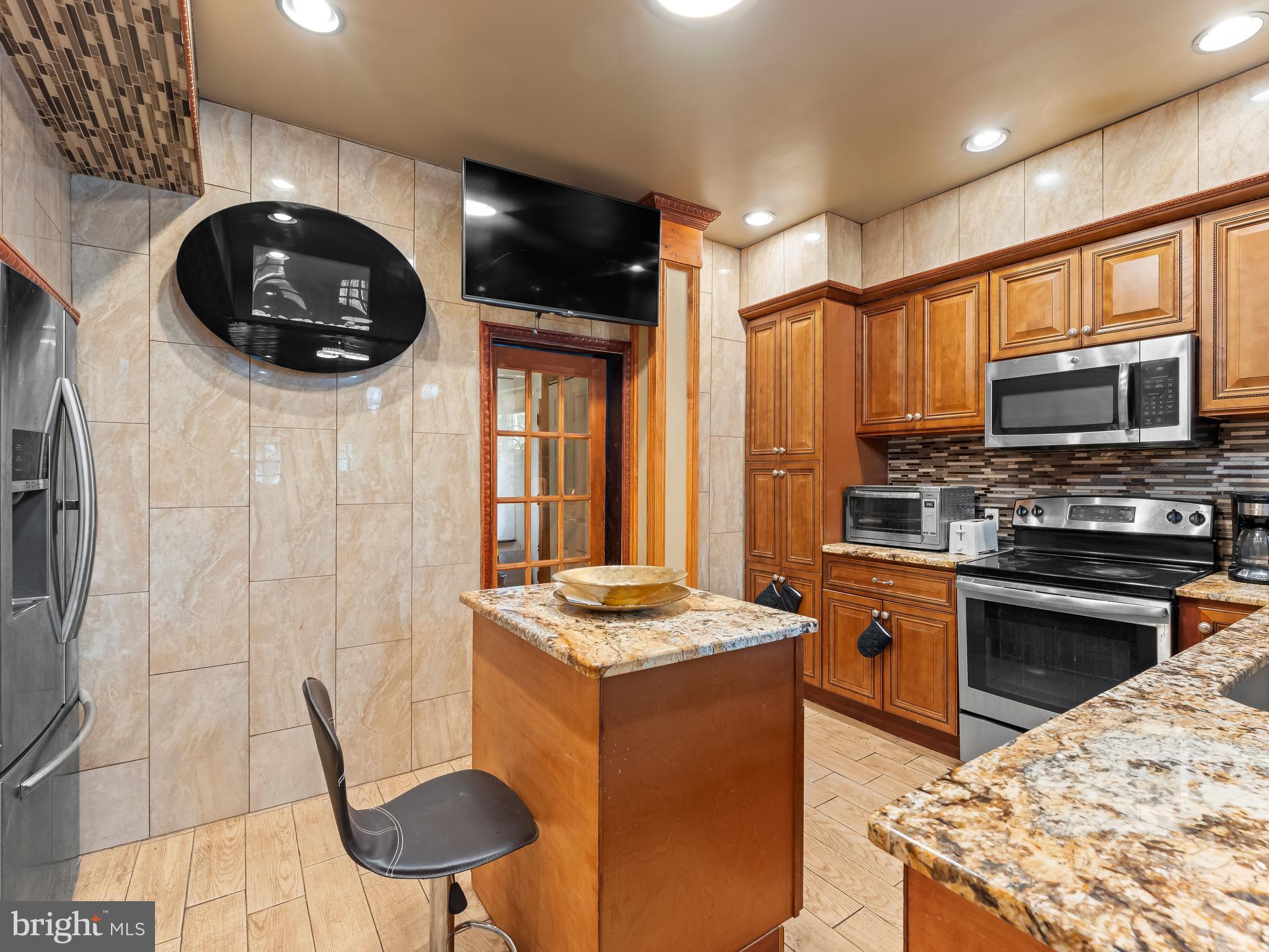 1017 N 64TH STREET