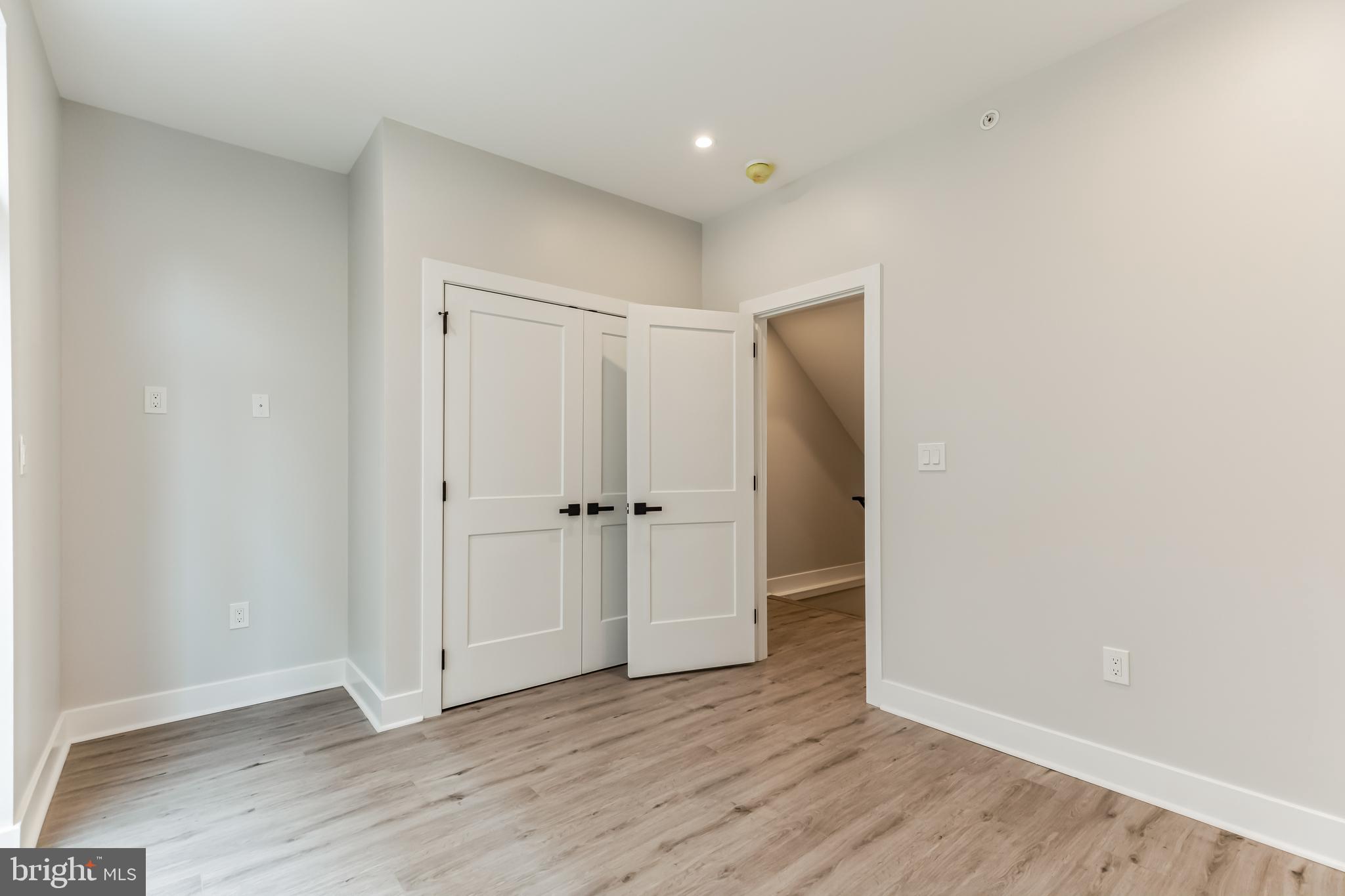 1305 N 25TH B