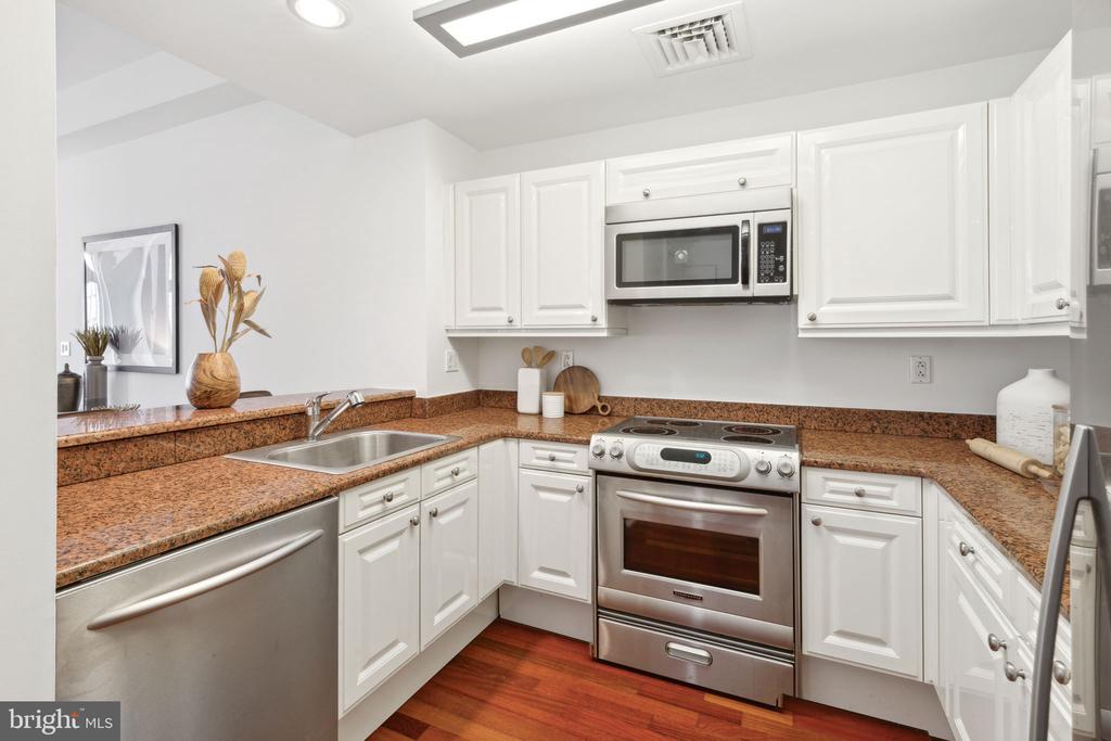 1500 CHESTNUT STREET 6H