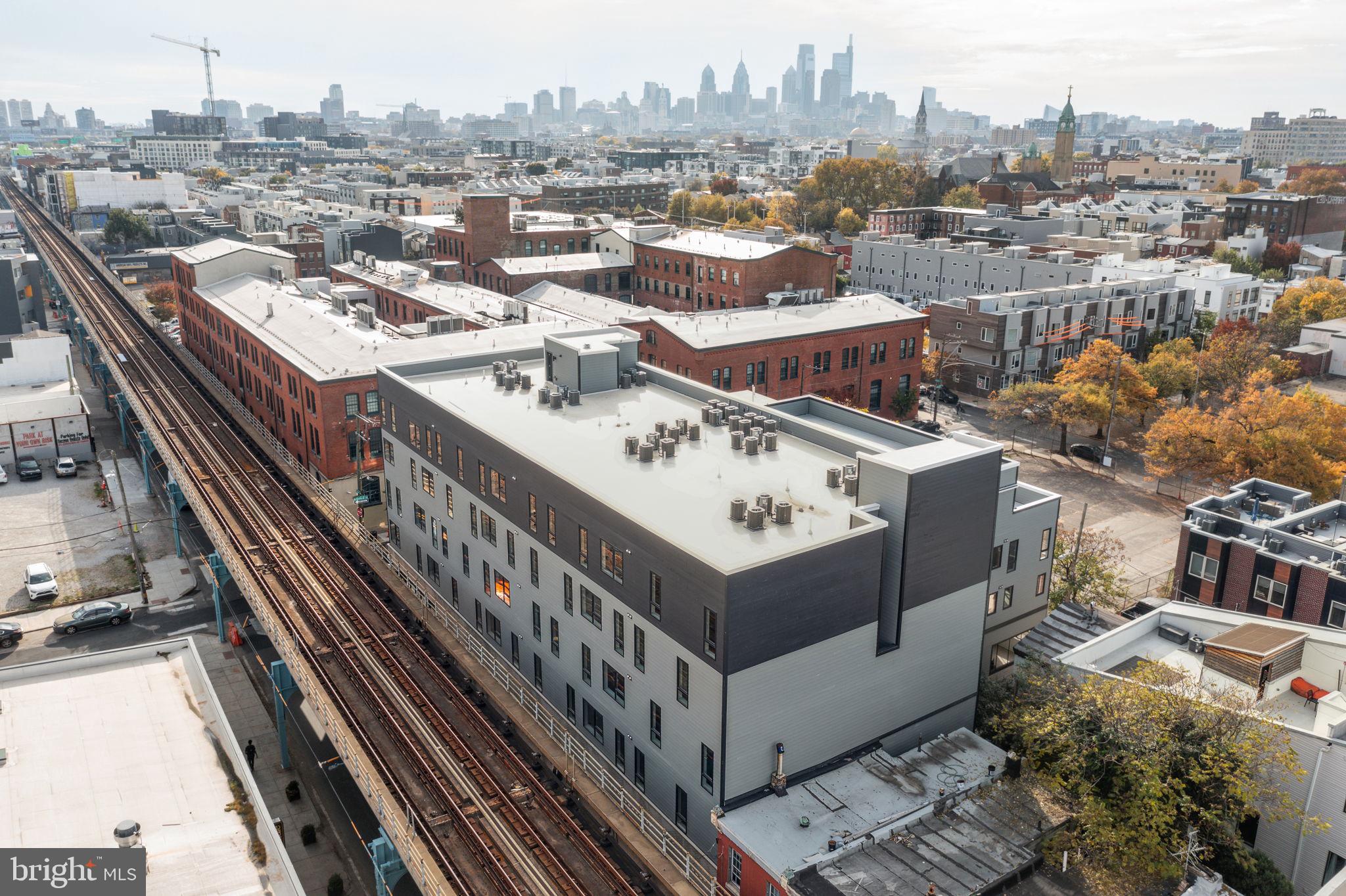 101 W OXFORD STREET 209