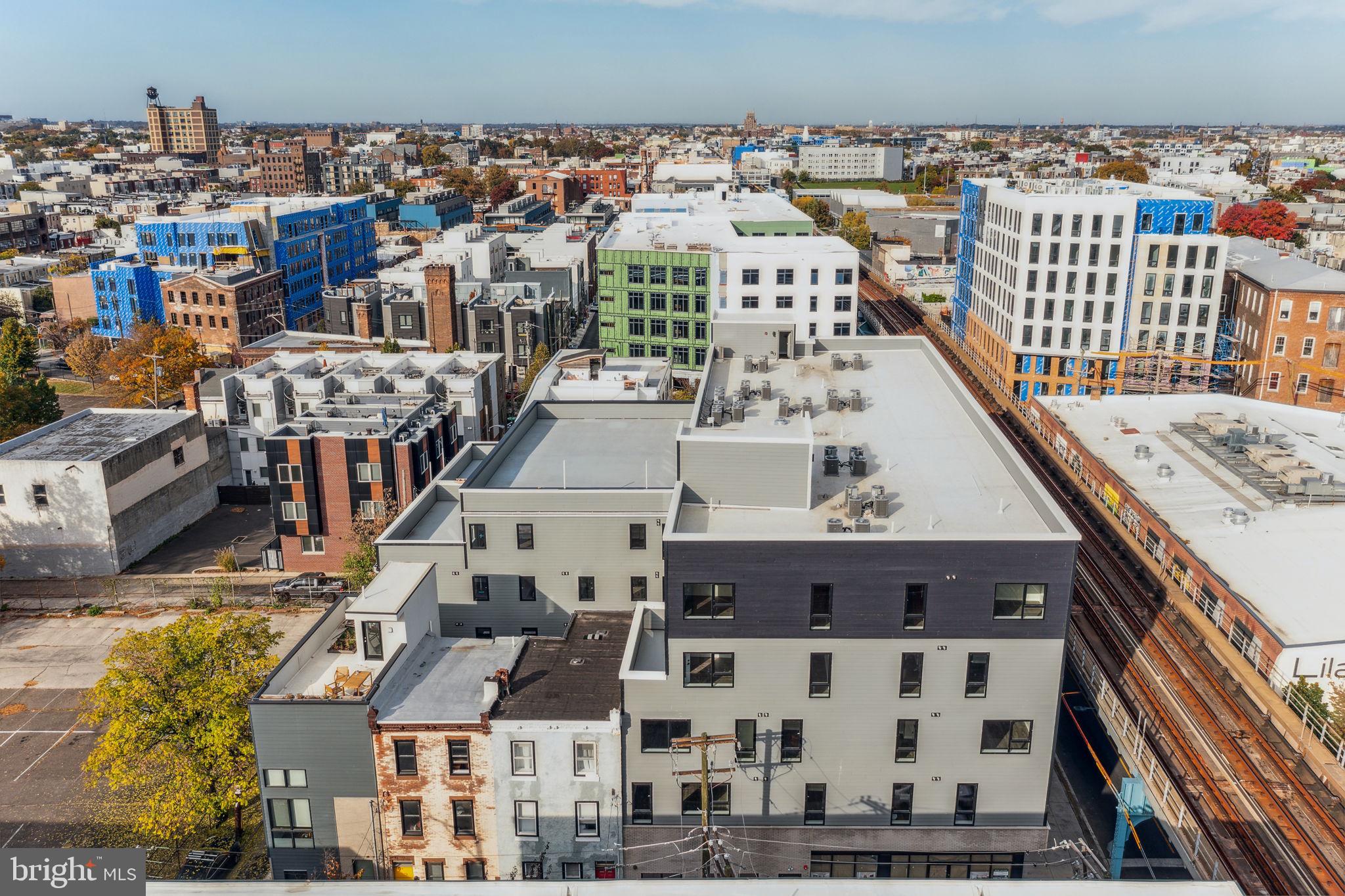 101 W OXFORD STREET 402