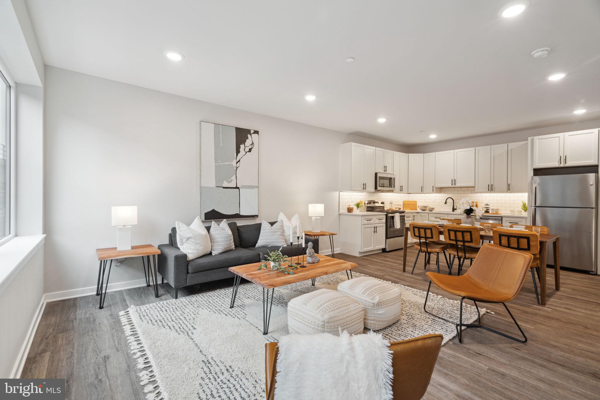 101 W OXFORD STREET 506