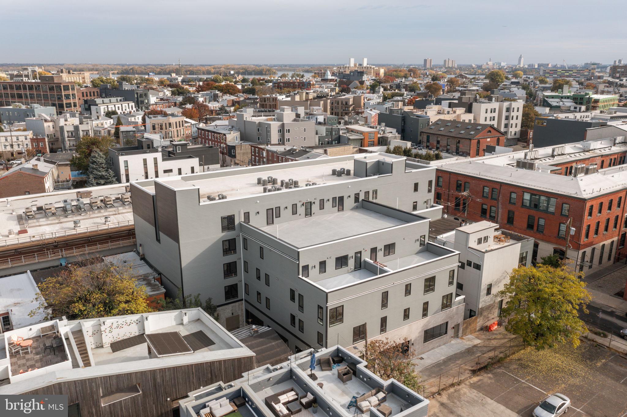 101 W OXFORD STREET 506