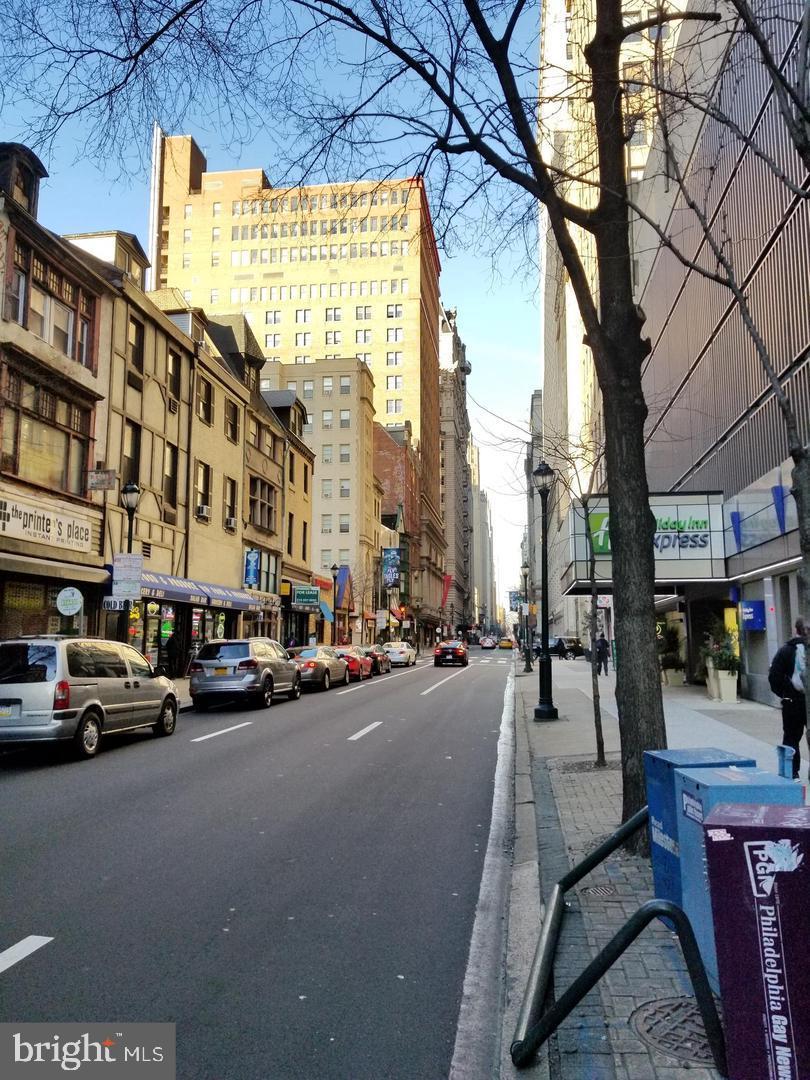 1304 WALNUT STREET 3