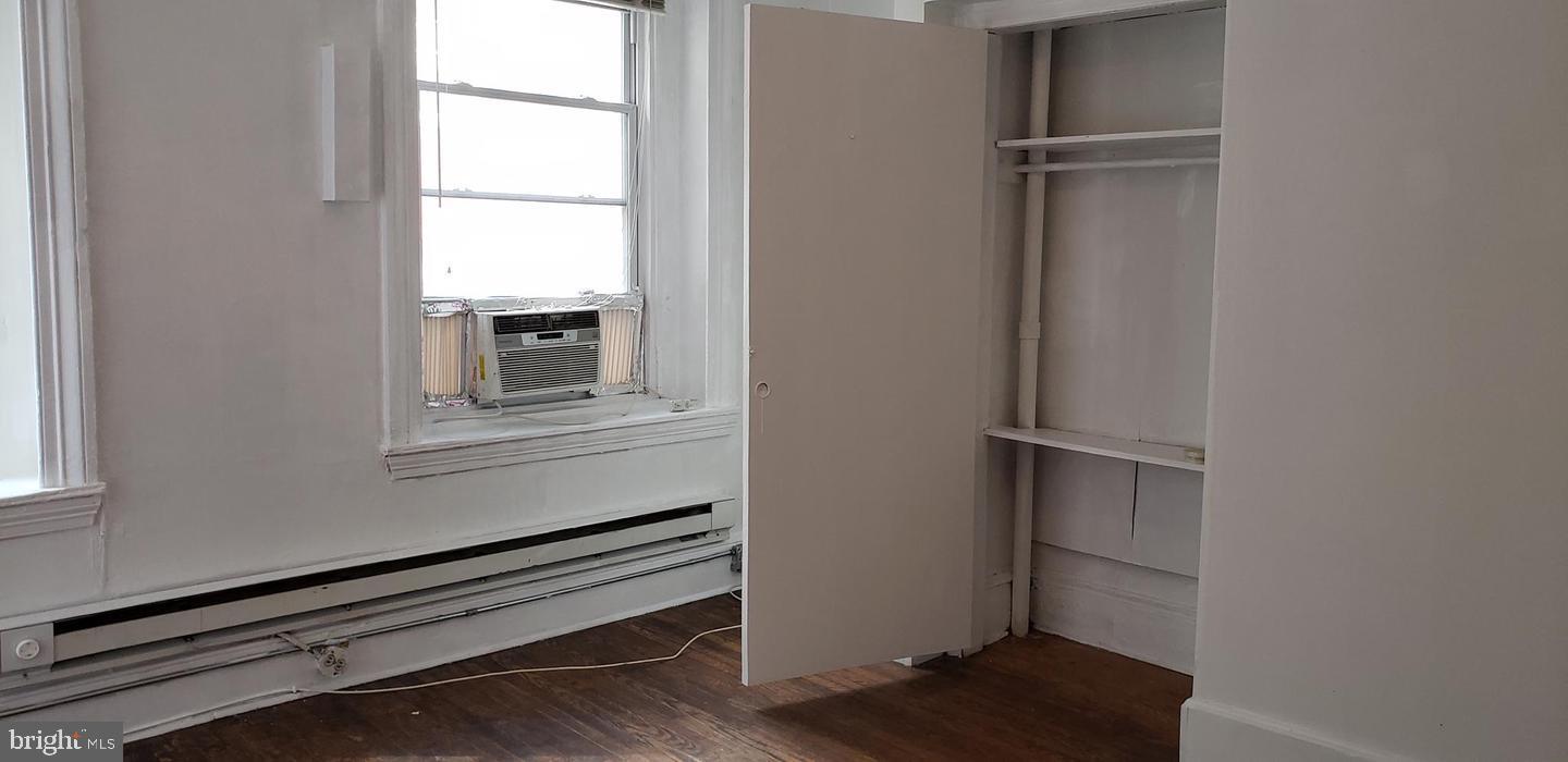 1304 WALNUT STREET 3