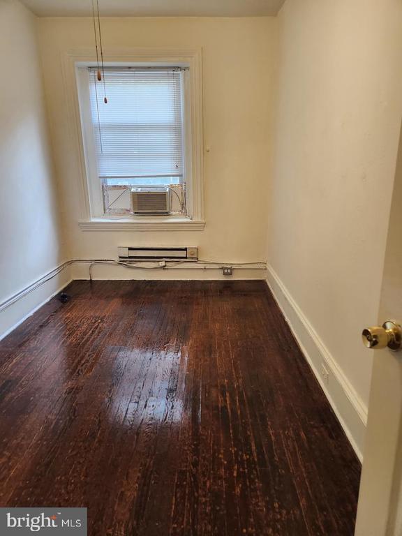 1304 WALNUT STREET 3