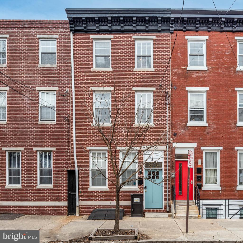 345 CHRISTIAN STREET